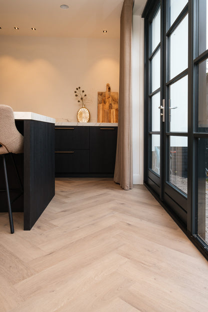 Belakos Attico Visgraat XL 83