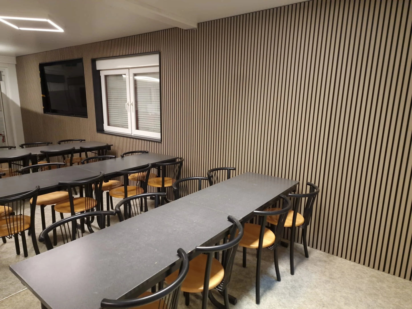 SILVER OAK | Akoestische wandpanelen